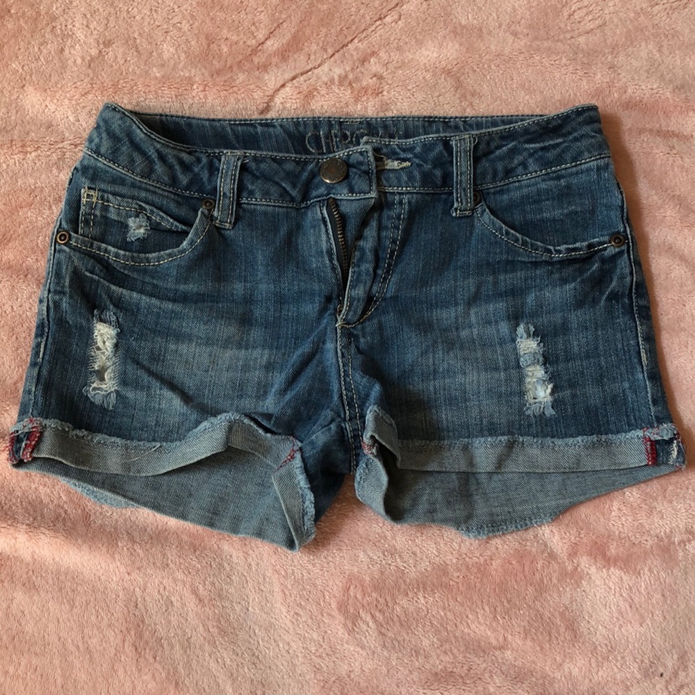Low waisted denim shorts